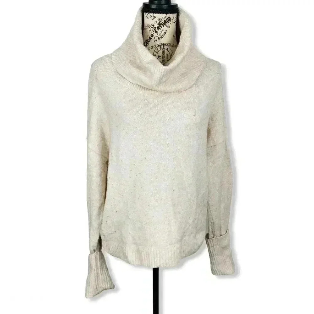 Chelsea 28- tan turtleneck sweater- S
